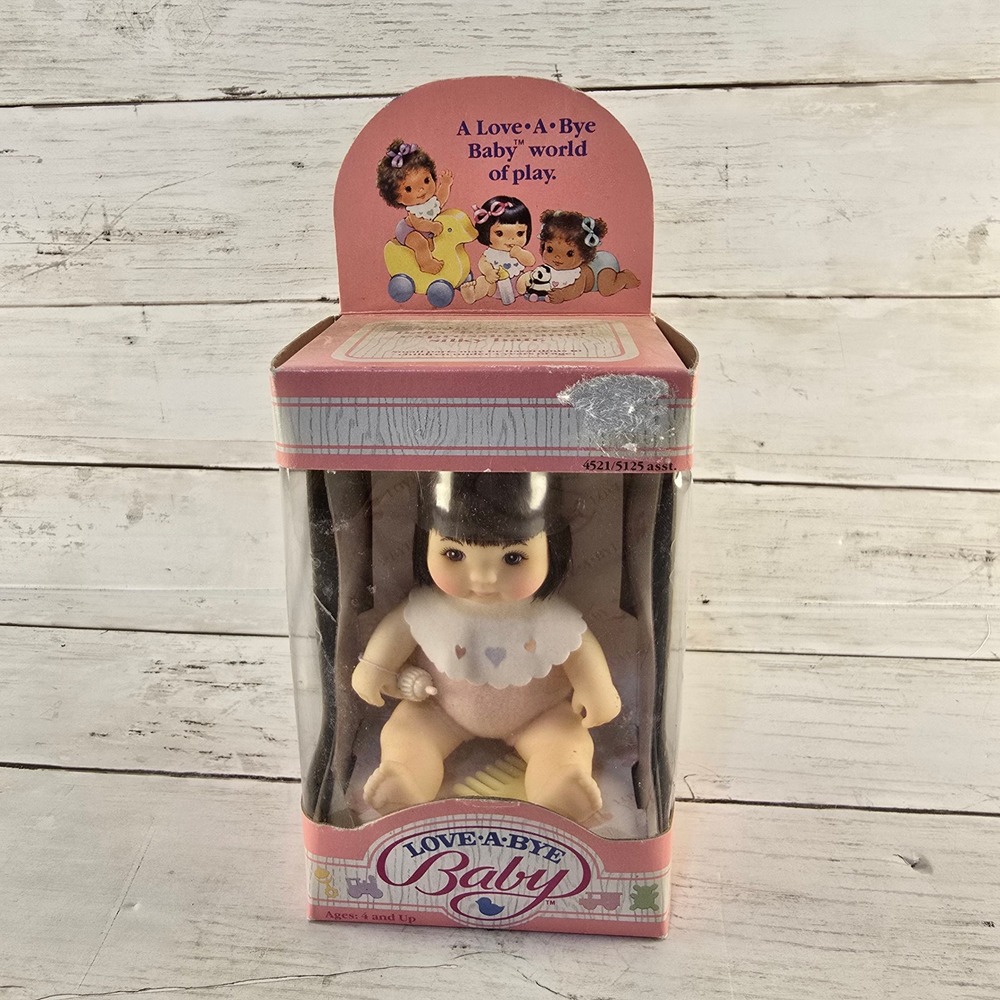 Vintage 1987 Hasbro Love-A-Bye Baby Doll Sekiguchi New in Box 4521/5125 Asst.